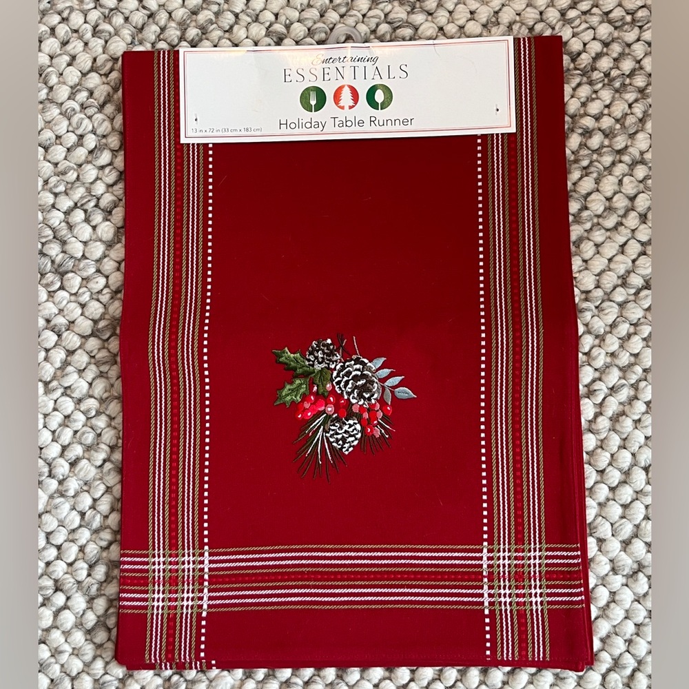 Essentials Holiday Table Runner